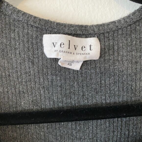 VELVET Graham and Spencer Gray Billow Lace up V-Front Long Sleeve Jersey Top XS - Picture 10 of 11